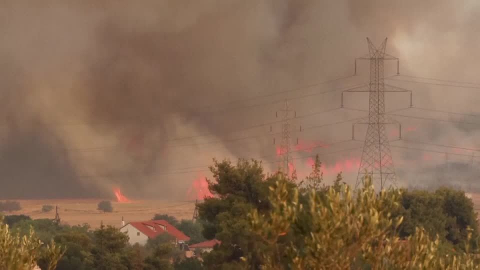 Video: Griechenland: Keine Entwarnung bei Waldbränden