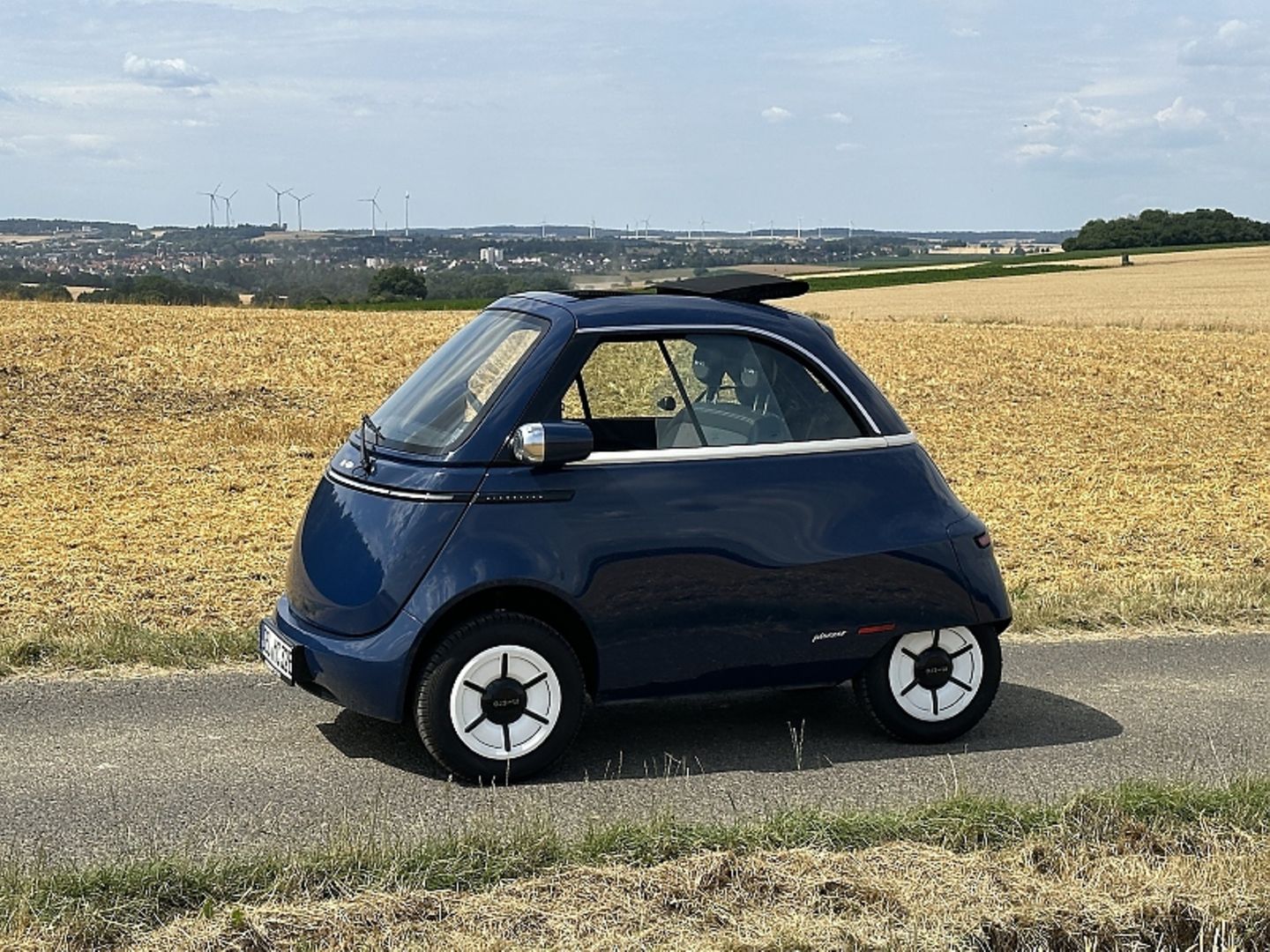 Microlino Pioneer