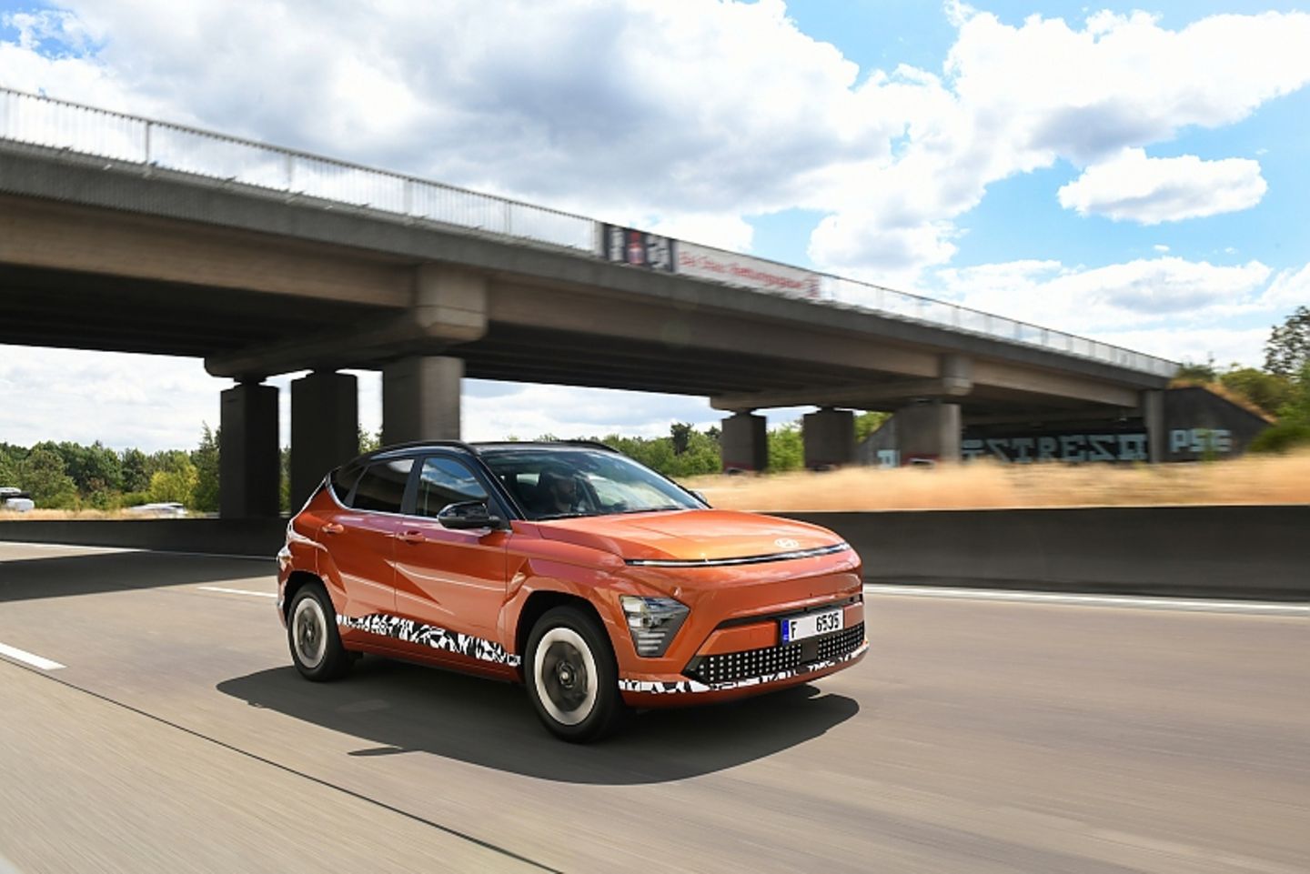 Hyundai_Kona_EV-9.jpg