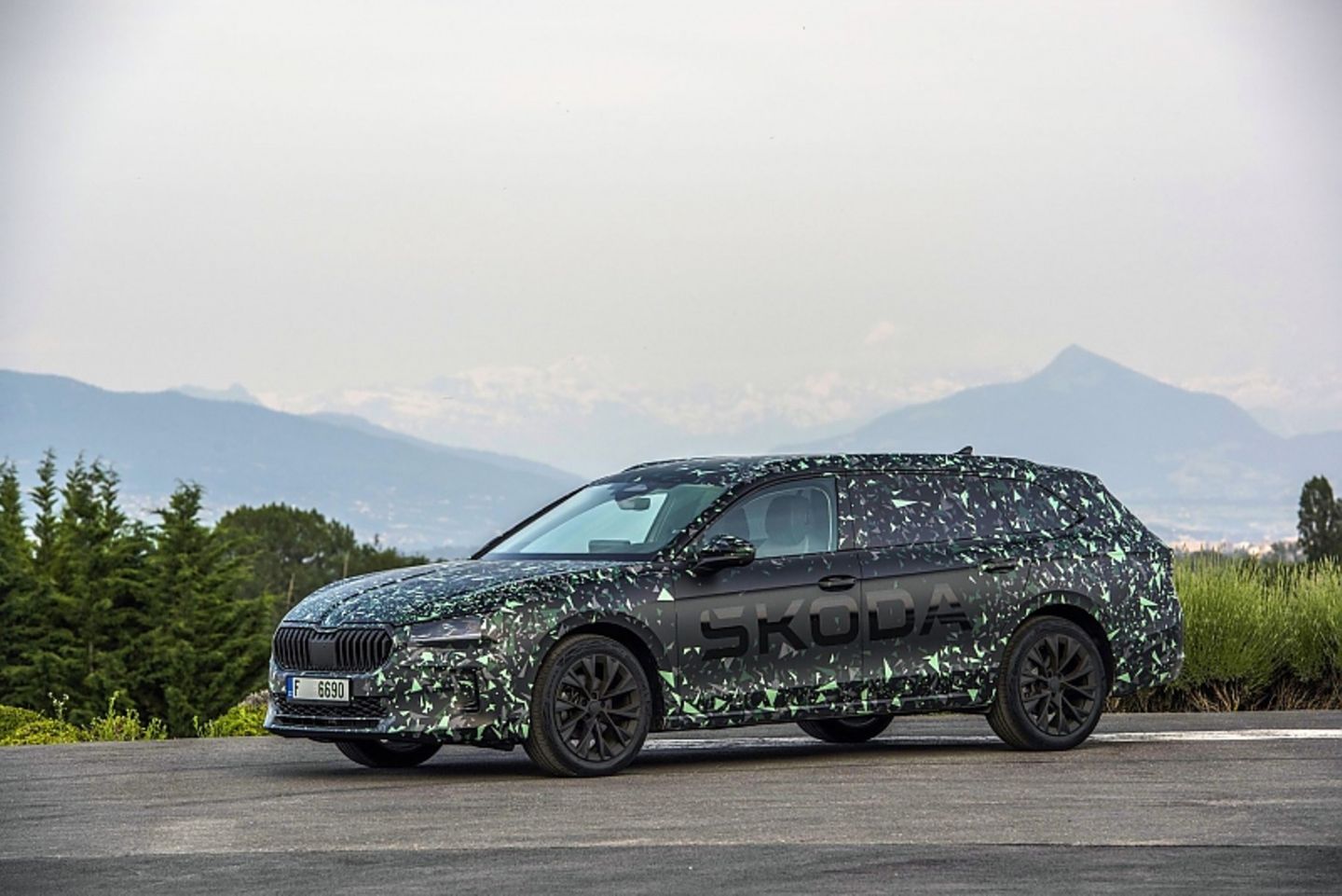 Skoda Superb IV