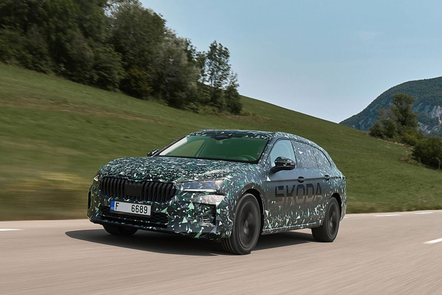 Skoda Superb IV