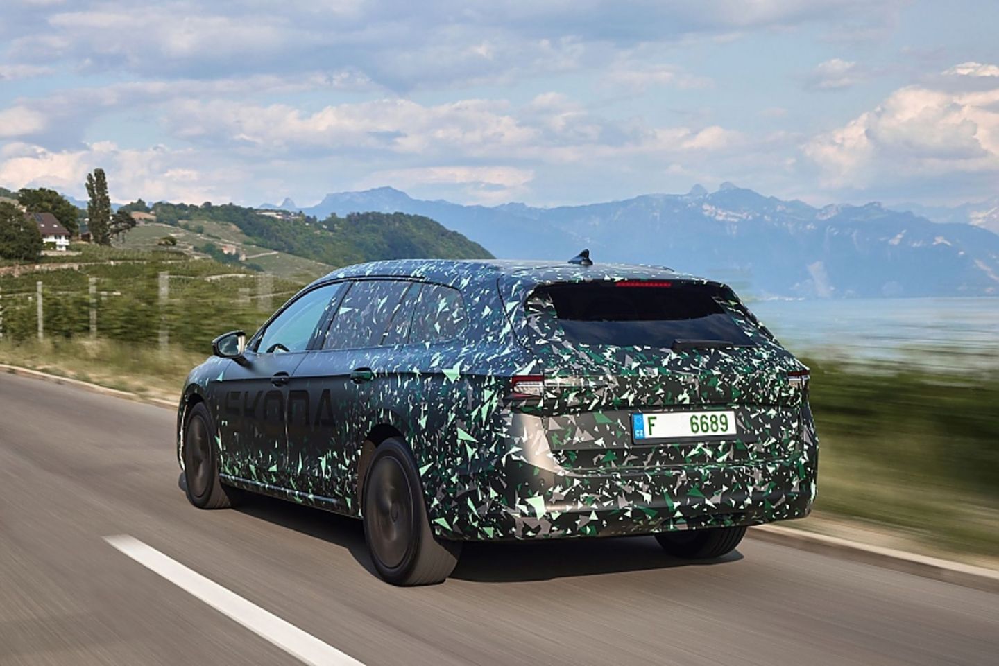 Skoda Superb IV