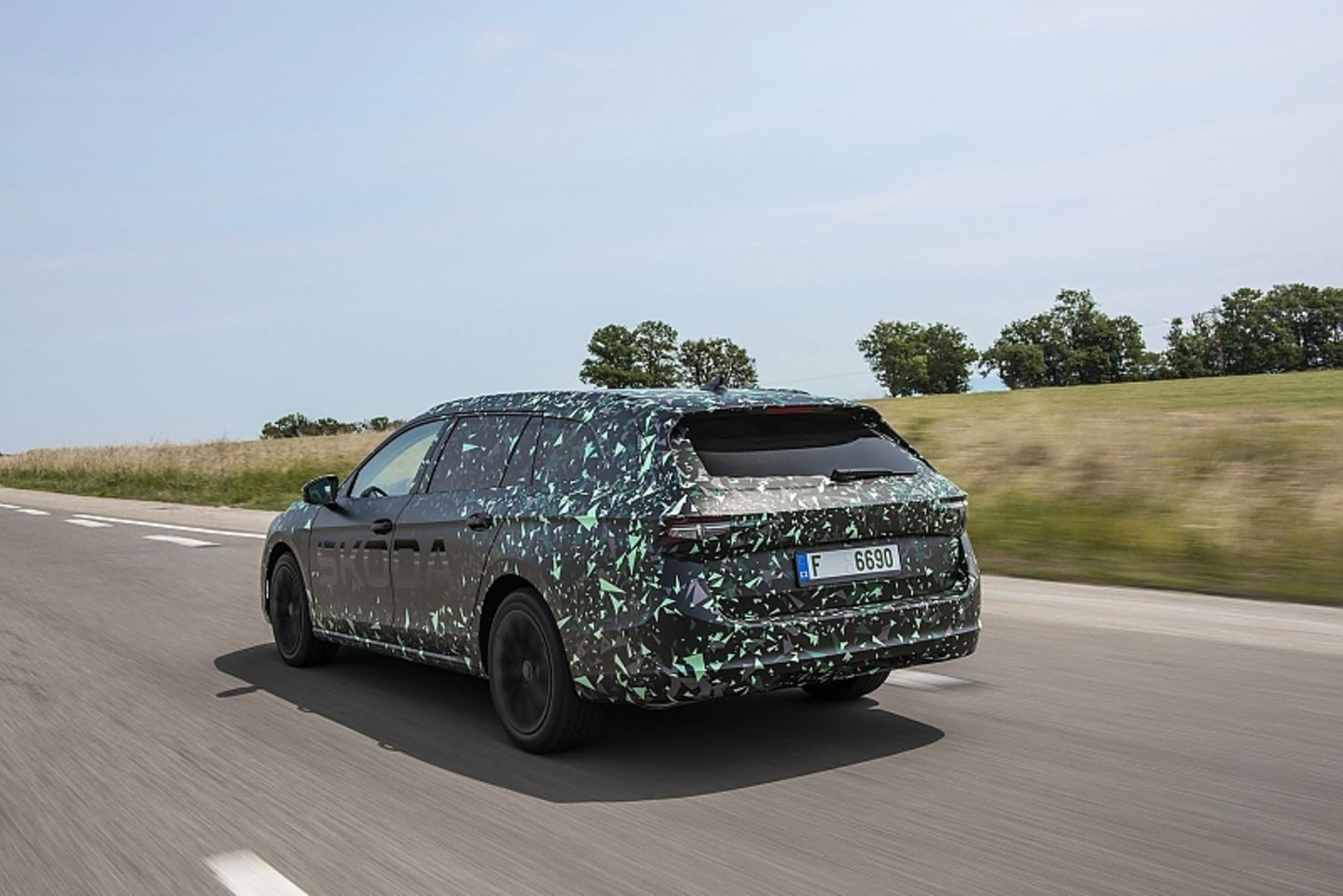 Skoda Superb IV