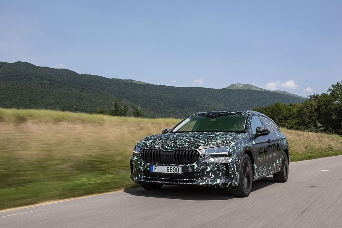 Skoda Superb IV
