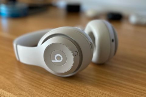 Beats Studio Pro Seite