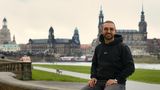 Vom Lausitzer Revier mit dem Dorf Mühlrose im Norden über die großen Städte Dresden und Leipzig zum Erzgebirgskreis bis in meine Heimatstadt Plauen Nahe der sächsisch-bayrischen Grenze lerne ich Unternehmen, Vereine und öffentliche sowie soziale Einrichtungen in Sachsen kennen. Ich komme mit Unternehmen, Organisationen und Bürgerinnen und Bürgern über ihre Anliegen ins Gespräch. Ein Termin führte mich beispielsweise gemeinsam mit Robert Habeck zum sächsischen Handwerk. Außerdem werde ich Urlaub im Balkan machen, wandern und das Meer genießen. Im Anschluss bin ich wieder in meinem Wahlkreis Dresden unterwegs und bereite ich mich auf die anstehende Haushaltswoche vor.