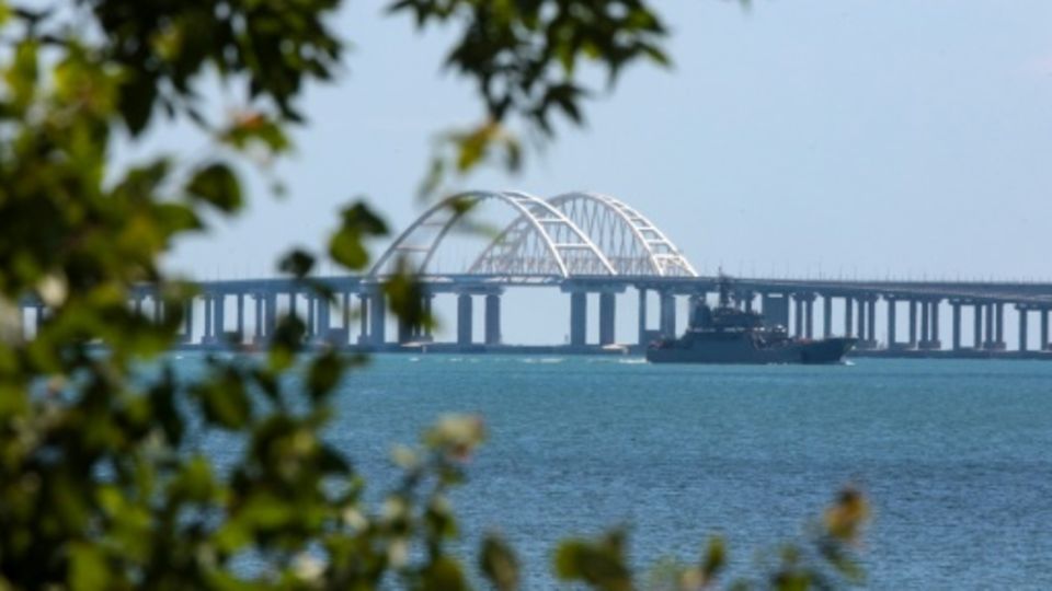 Aufnahme der Brücke zwischen Russland und der Krim