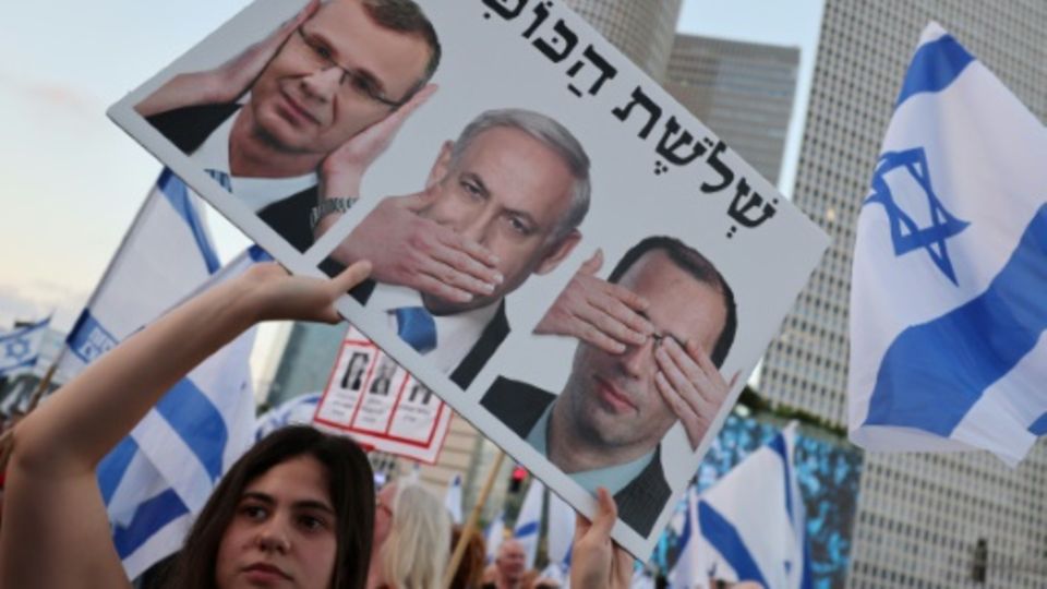 Protest gegen die Justizreform und Netanjahu-Regierung in Tel Aviv