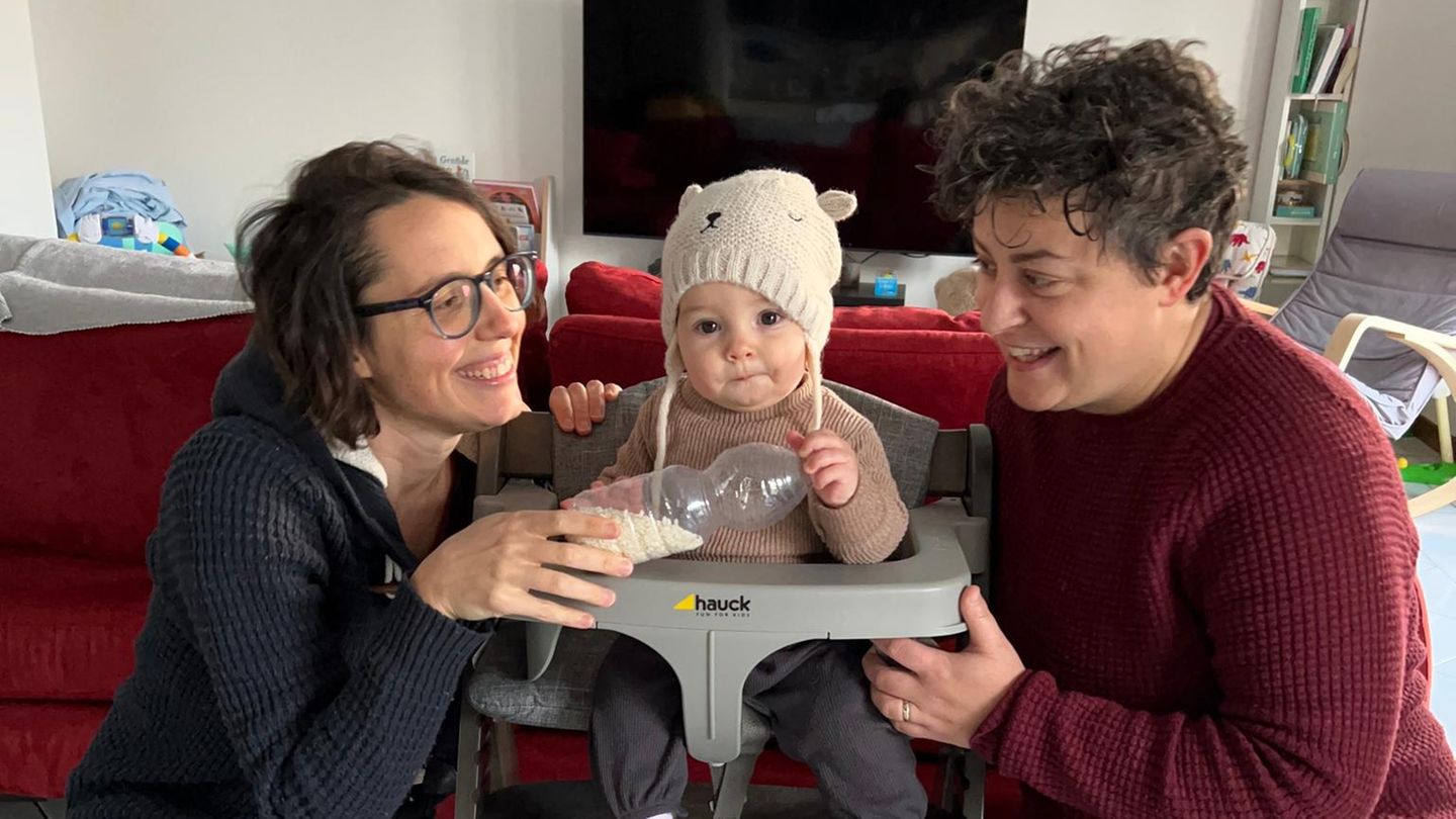 Michela Leidi und Viola mit Tochter Giulia 