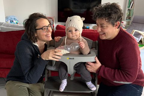 Michela Leidi und Viola mit Tochter Giulia 