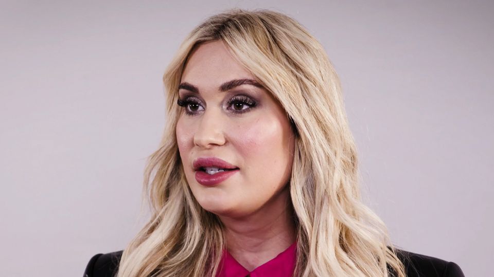 "Vielleicht tötet er mich": Sarah Bora über häusliche Gewalt gegen Frauen