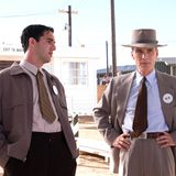 Benny Safdie als Edward Teller and Cillian Murphy als J. Robert Oppenheimer