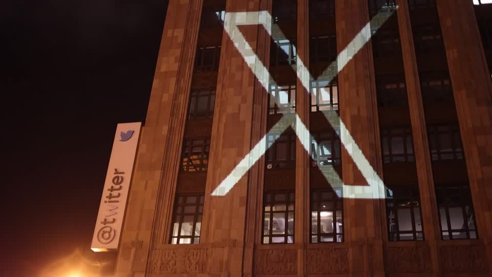 Video: Neues Twitter-Logo - "X" ersetzt den bekannten blauen Vogel