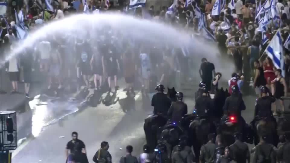 Video: Abstimmung facht Wut gegen Israels Justizreform weiter an