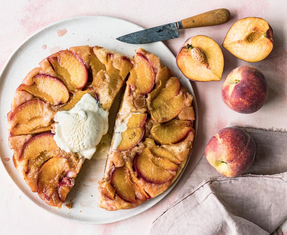 Rezept für Pfirsichkuchen: Upside down und super lecker | STERN.de