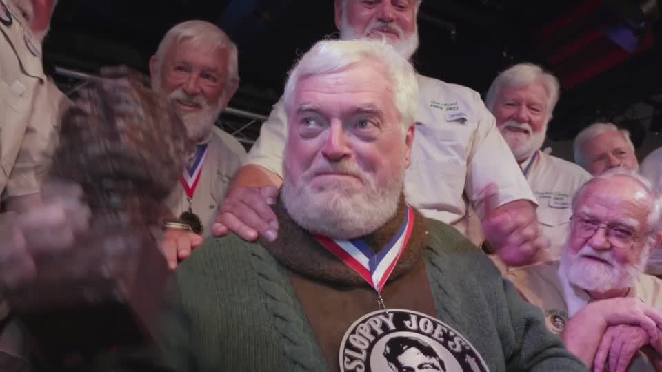 Video: Schönster Doppelgänger von Hemingway gesucht