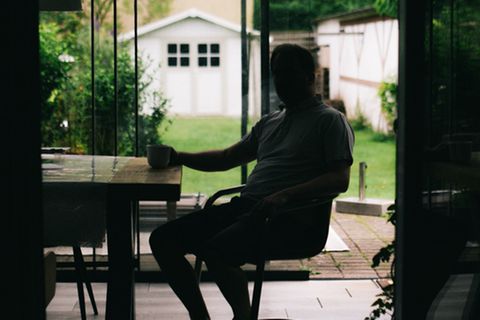 Von häuslicher Gewalt betroffener Mann