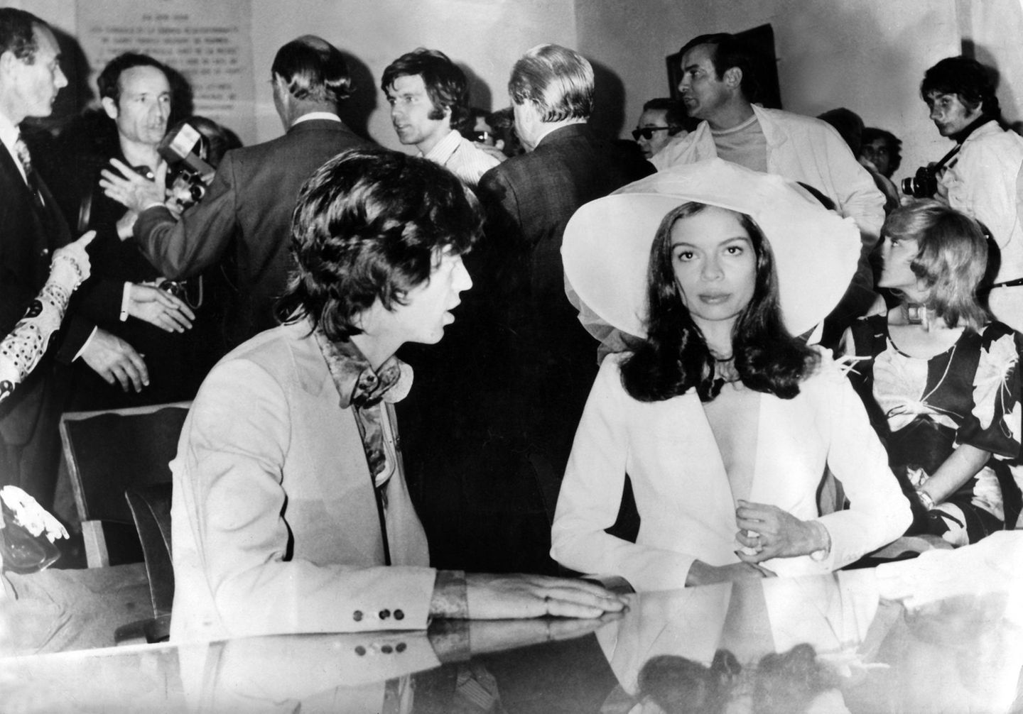 1971 hatte Jagger eine neue Frau an seiner Seite – die er schlussendlich sogar heiratete: Sieben Jahre hielt die Ehe mit 'Bianca' Pérez-Mora Macías, eine gemeinsame Tochter, Jade Sheena Jezebel Jagger, ging aus der Partnerschaft hervor. 