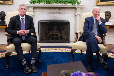 Joe Biden Kevin McCarthy