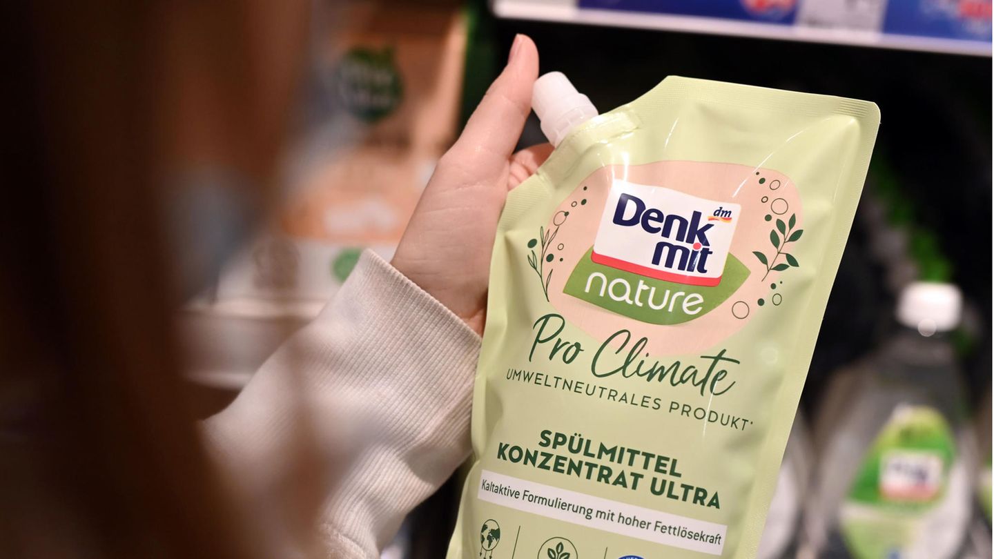 DM labelt Eigenmarke "Denk mit" als "umweltneutrales Produkt"