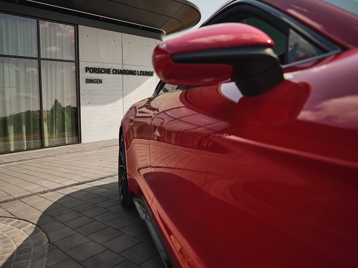 Porsche Charging Hub Bingen