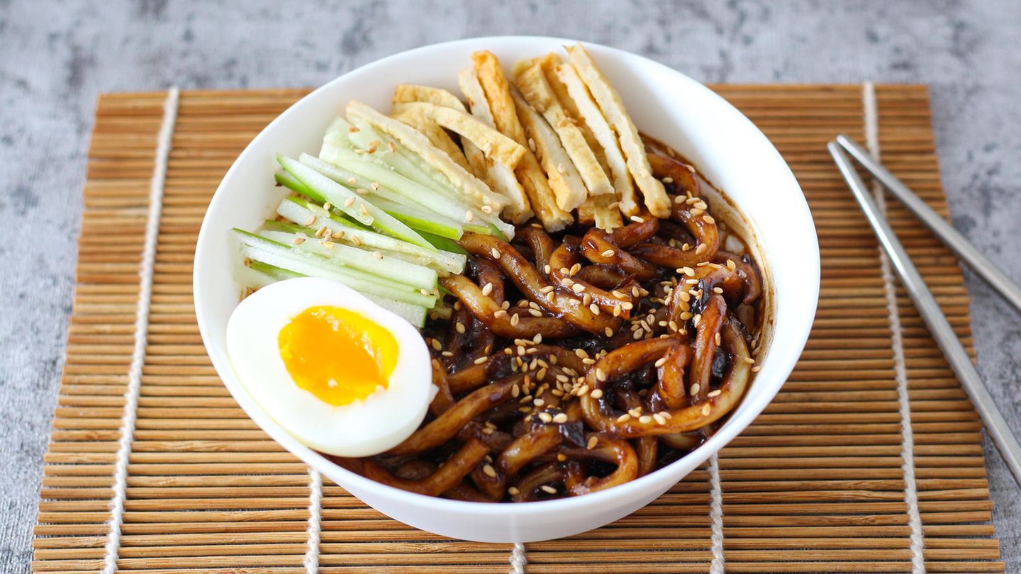 Jajangmyeon
