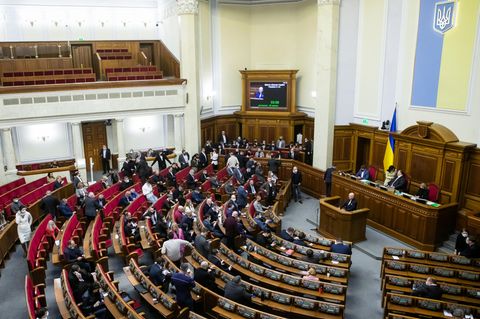 Plenarsaal des ukrainischen Parlaments in Kiew (Archivbild)