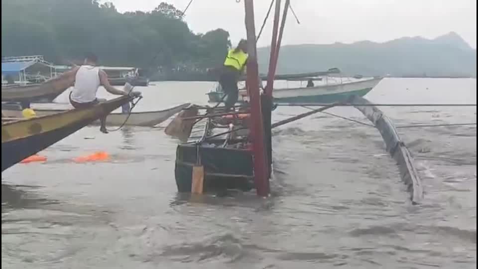 Video: Philippinen: Taifun fordert weitere Opfer