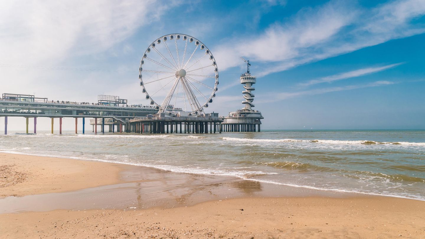 Platz 7: Den Haag, Niederlande Die frische Meeresbrise und das nordische Klima machen Den Haag zu einem verlockenden Reiseziel für all jene, die keine Lust auf Hitze haben, aber trotzdem nicht auf den Badeurlaub verzichten wollen. In der niederländischen Stadt herrschen 17,9 Grad Celsius durchschnittlich bei 9,7 Sonnenstunden am Tag.