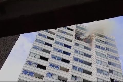 Berlin: "Sie waren in Panik": Zwei Menschen sterben bei Hochhausbrand nach Sturz aus dem zwölften Stockwerk