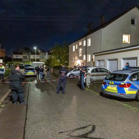 In Langweid am Lech nähe Augsburg wurden drei Menschen erschossen. 