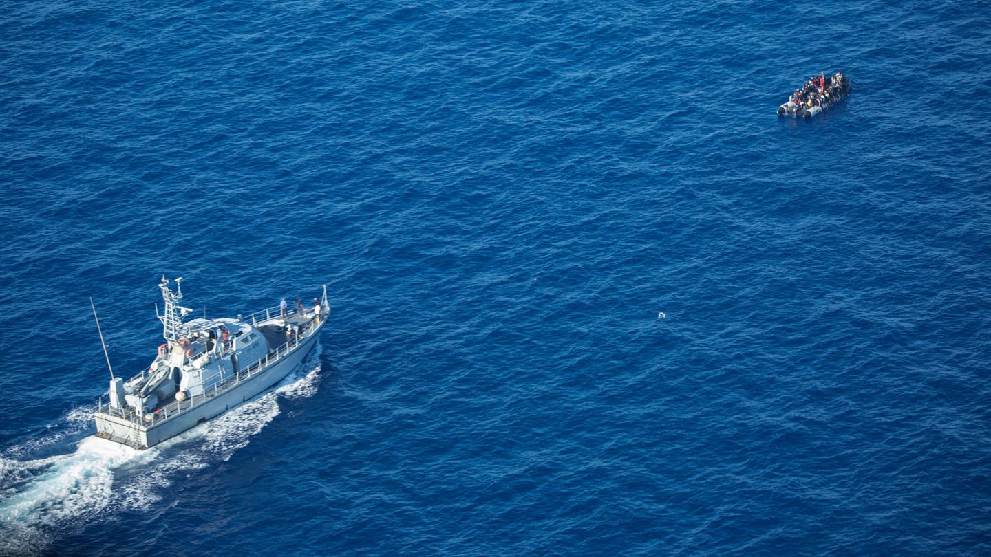 Tausende Menschen versuchen über das Mittelmeer in ein neues Leben zu starten. 