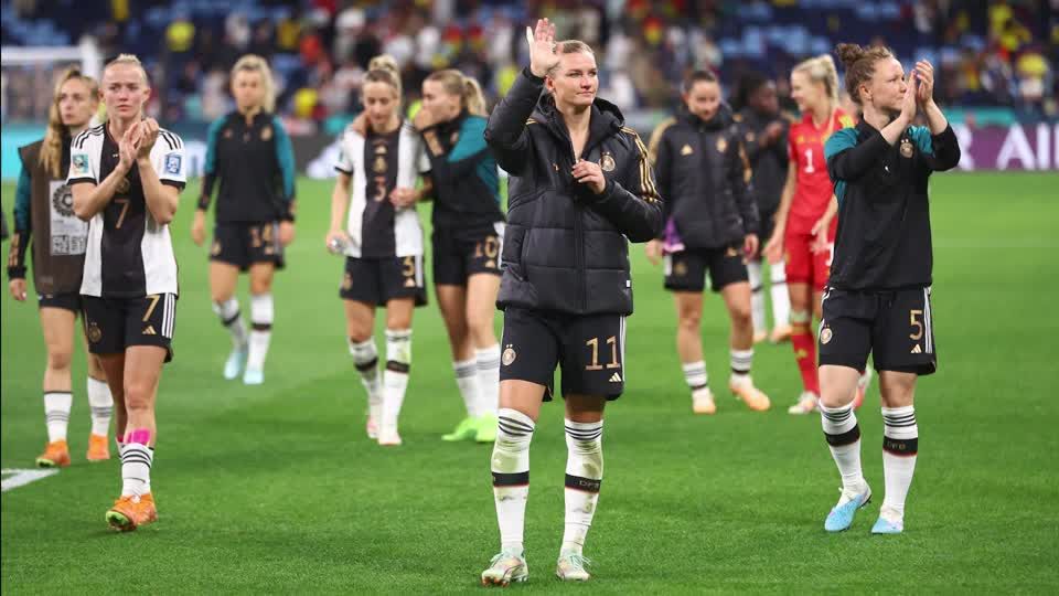 Video: WM: DFB-Frauen verlieren 1:2 gegen Kolumbien