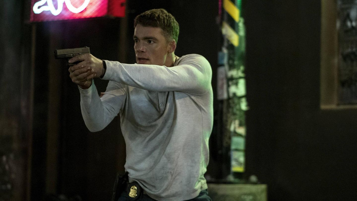 Platz 10: "The Night Agent" (Staffel 1) The Night Agent