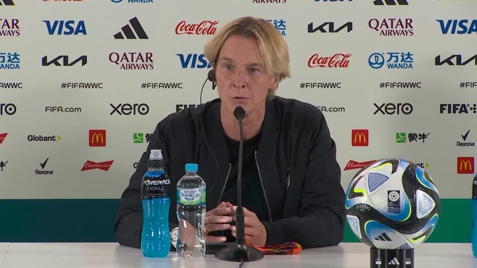 Video: Voss-Tecklenburg: "Werden versuchen, das nächste Spiel gegen Südkorea klar zu dominieren" Video: Voss-Tecklenburg: "Werden versuchen, das nächste Spiel gegen Südkorea klar zu dominieren"