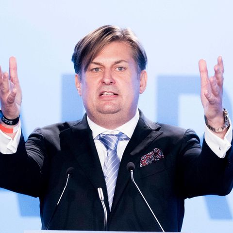 EU Spitzenkandidat Maximilian Krah von der AfD bei seiner Rede auf dem Parteitag