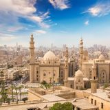 Eine Woche im Hotel (inkl. Frühstück): 1529,60 Euro  Eine Woche in der Airbnb-Unterkunft: 645 Euro  Drei-Gänge-Menü für zwei Personen: 17,69 Euro  0,5 Liter Bier: 1,47 Euro  Freizeitaktivitäten: 124,57 Euro