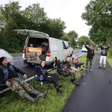 Metal-Fans im Anreisestau nach Wacken