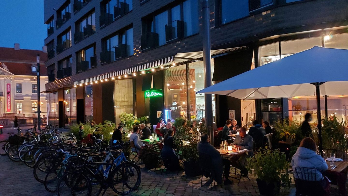 NaNum in Kreuzberg: Mit 66 Jahren das hipste Restaurant Berlins eröffnen – wie geht das?