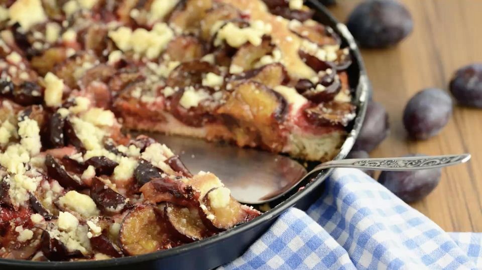 Pflaumenkuchen: Rezept für leckere Sommer-Variante des Klassikers ...