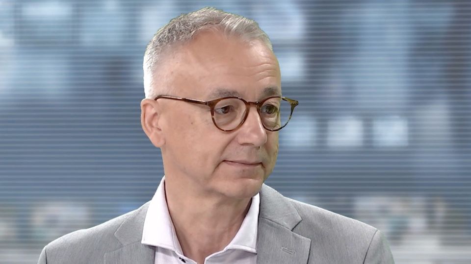 "Kein Zufall": Moskau-Reporter über Drohnenangriffe auf Moskau "Kein Zufall": Moskau-Reporter über Drohnenangriffe auf Moskau