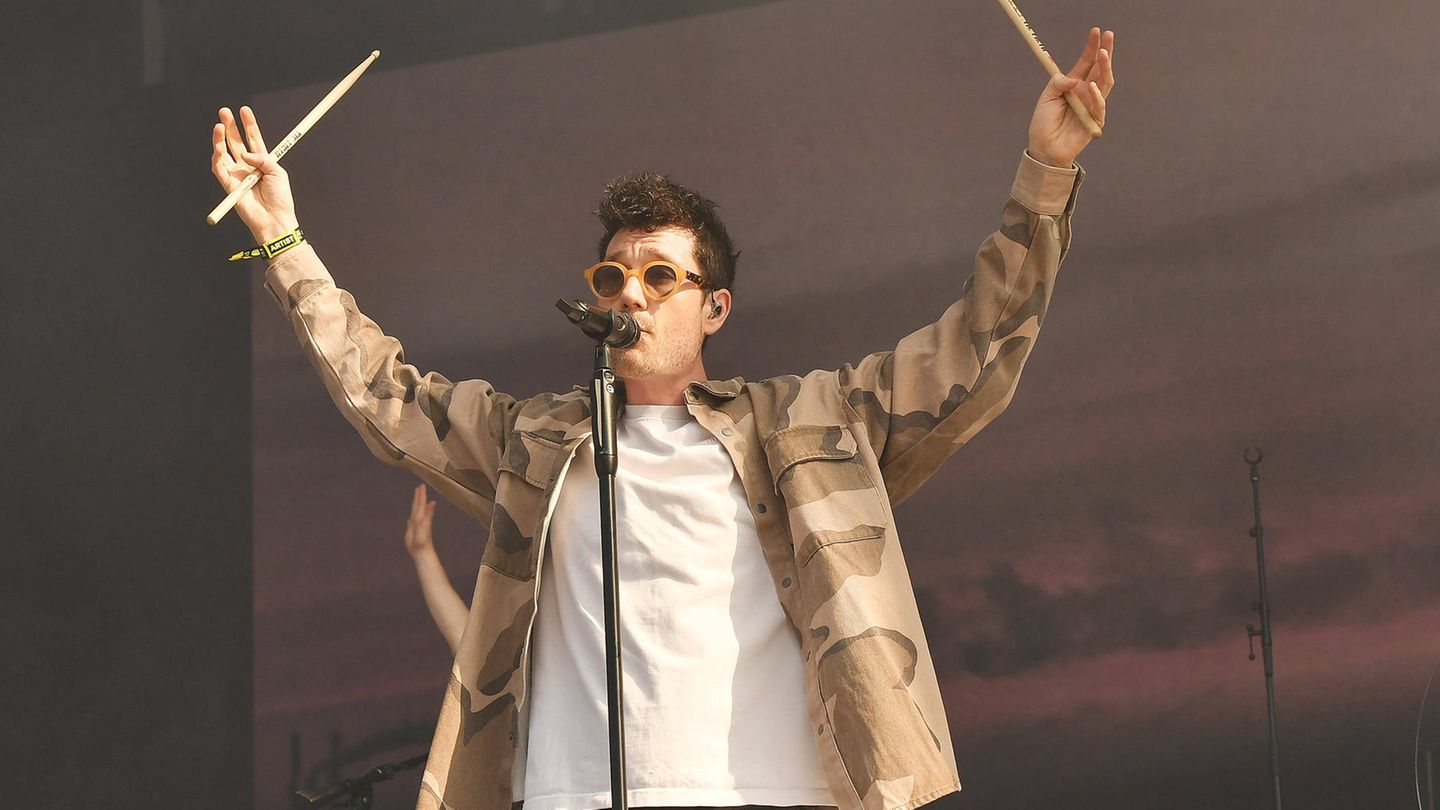 Dan Smith bei einem Konzert in Florida