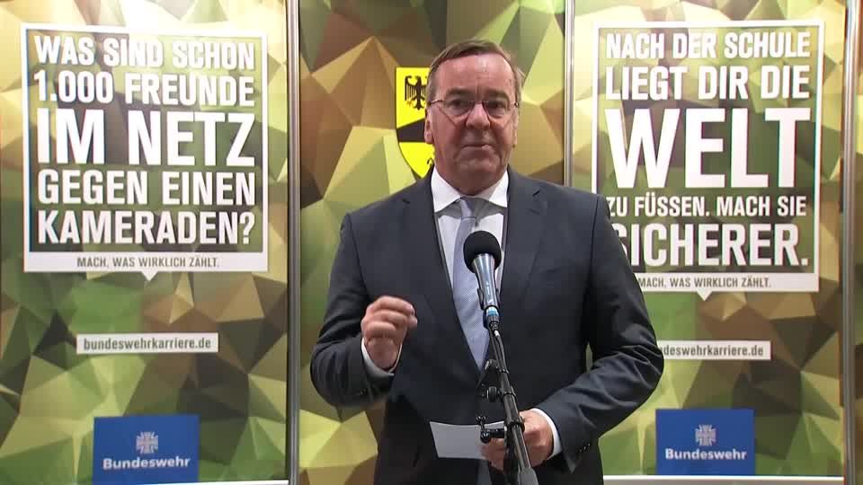 Video: Bundeswehr soll mehr Frauen und "Menschen mit Migrationsgeschichte" für sich gewinnen