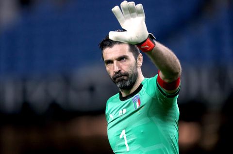 Gianluigi Buffon von Italien am Ende eines Spiels gegen Argentinien im Jahr 2018