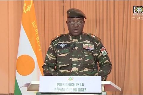 Video: Niger: Machthaber warnt Nachbarländer vor einer Militärintervention nach Putsch
