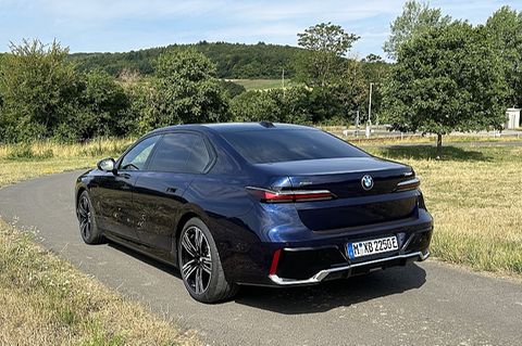 BMW 750e xDrive