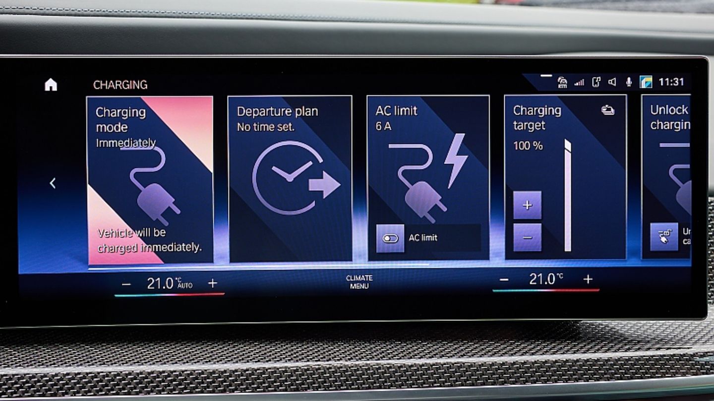 BMW 750e xDrive