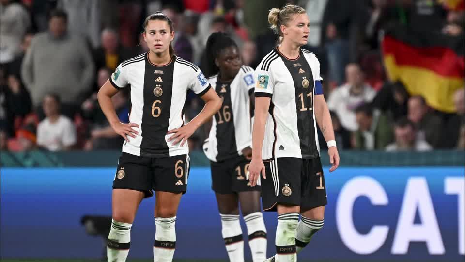 DFB-Frauen: WM-Aus: Deutschland spielt nur 1:1 gegen Südkorea – historisch schlecht