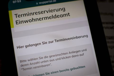 Terminreservierung ja, digitale Anträge aber sind bei Behörden nahezu unmöglich.