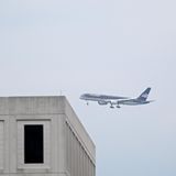 Der ehemalige Präsident landete auf dem Ronald Reagon National Airport in Washington D.C.